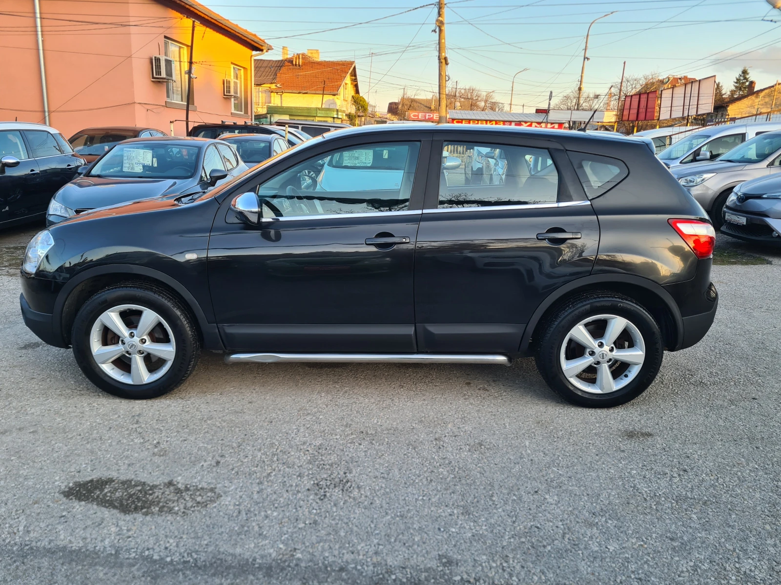 Nissan Qashqai 1.6i-GPL-НАВИ.-ЛИЗИНГ, снимка 8 - Автомобили и джипове - 53817885