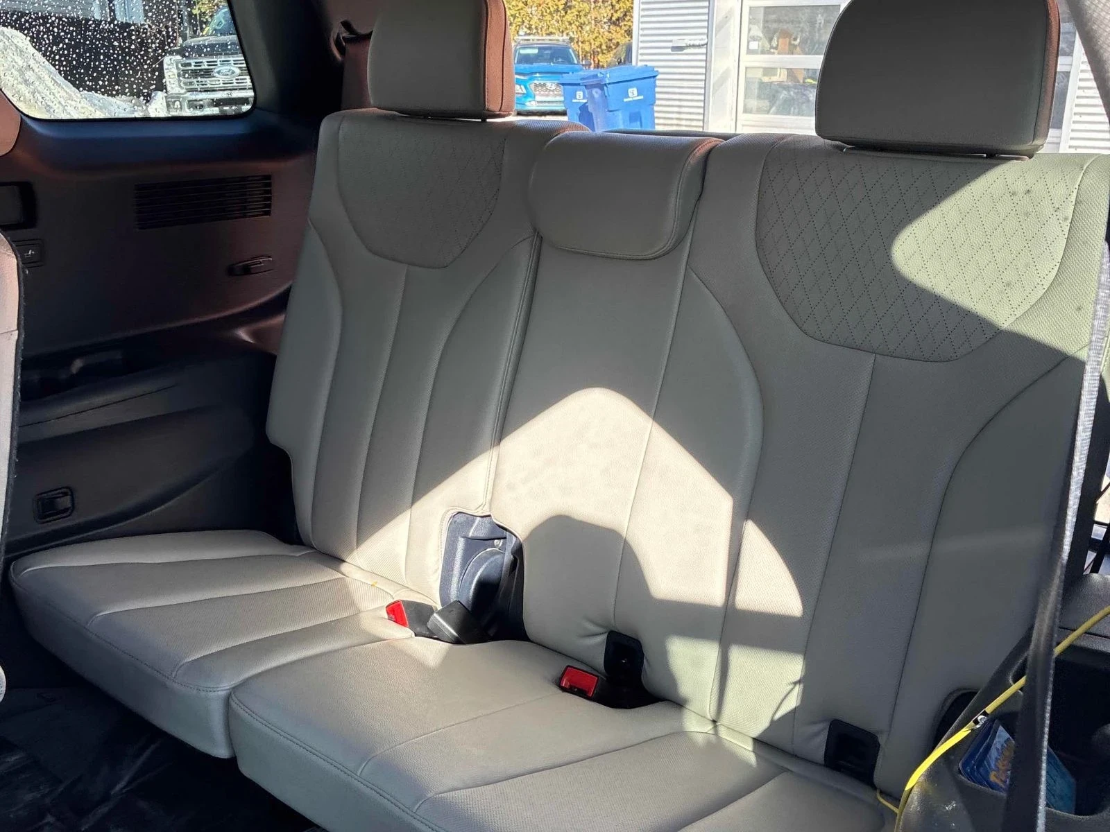 Hyundai Palisade Luxury* Distronic* Keyless* 360View* Обдух* Подгре, снимка 15 - Автомобили и джипове - 53863573