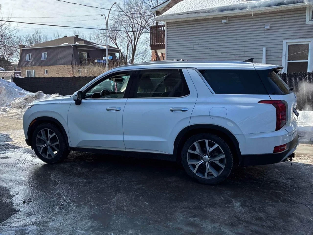 Hyundai Palisade Luxury* Distronic* Keyless* 360View* Обдух* Подгре, снимка 3 - Автомобили и джипове - 53863573