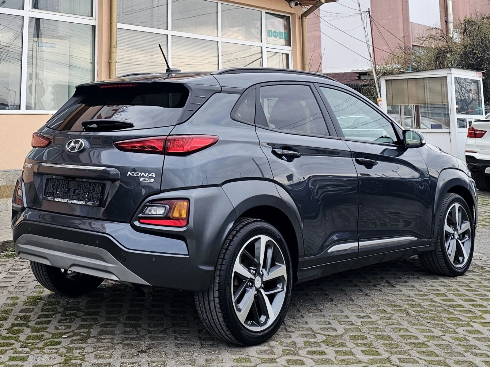 Hyundai Kona 1.6 T-GDI 177к.с. 4WD Premium Head-Up KRELL, снимка 5 - Автомобили и джипове - 53917636