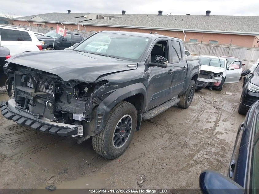 Toyota Tacoma HYBRID | ШИБЕДАХ | ДИГИТАЛНО ТАБЛО | KEYLESS | , снимка 2 - Автомобили и джипове - 54076710