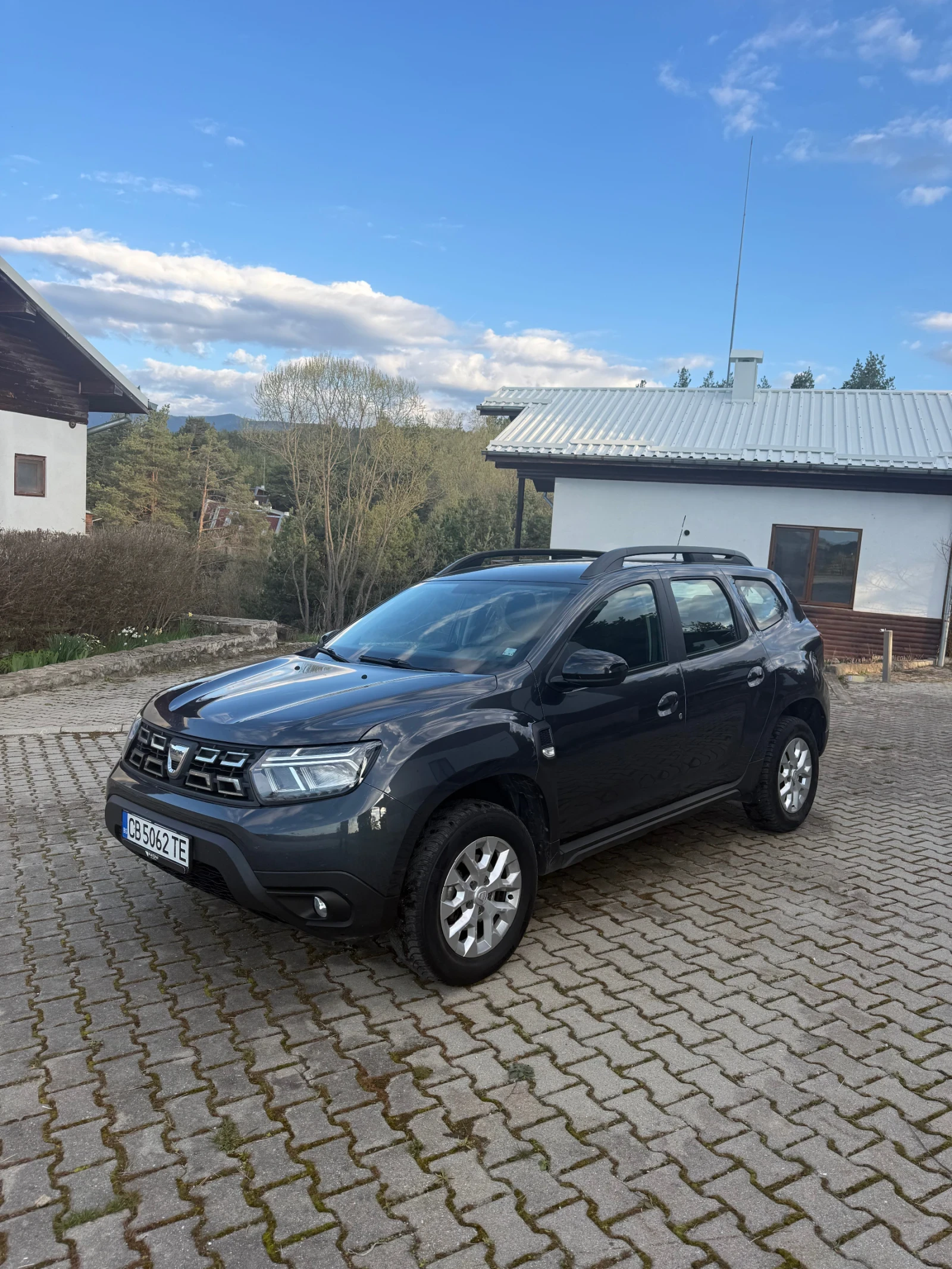 Dacia Duster 1.3 TCe Comfort автоматик