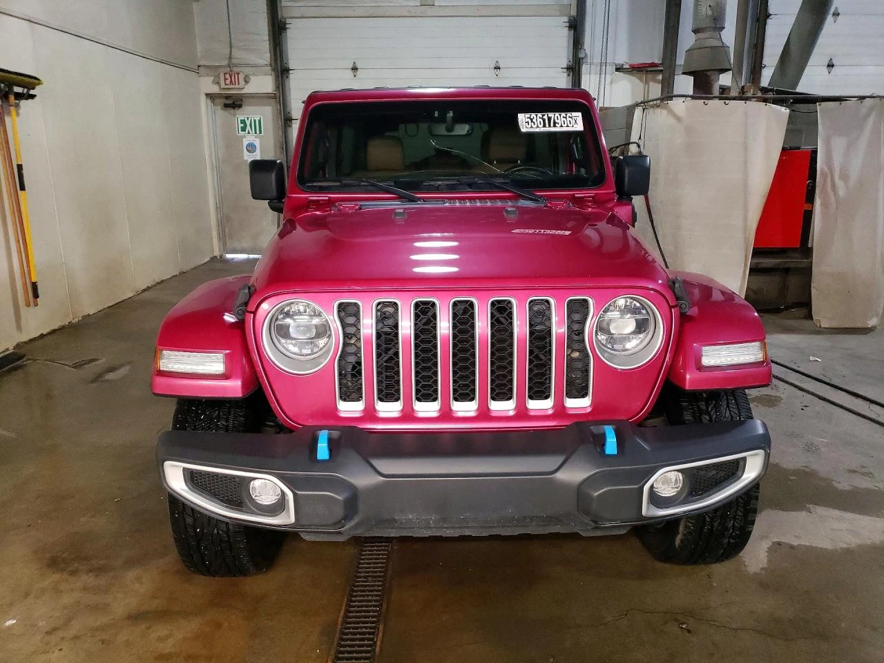 Jeep Wrangler UNLIMITED SAHARA 4XE