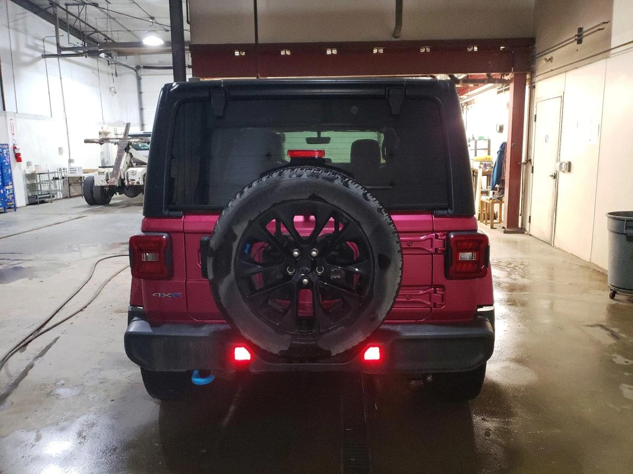 Jeep Wrangler UNLIMITED SAHARA 4XE, снимка 6 - Автомобили и джипове - 54667702