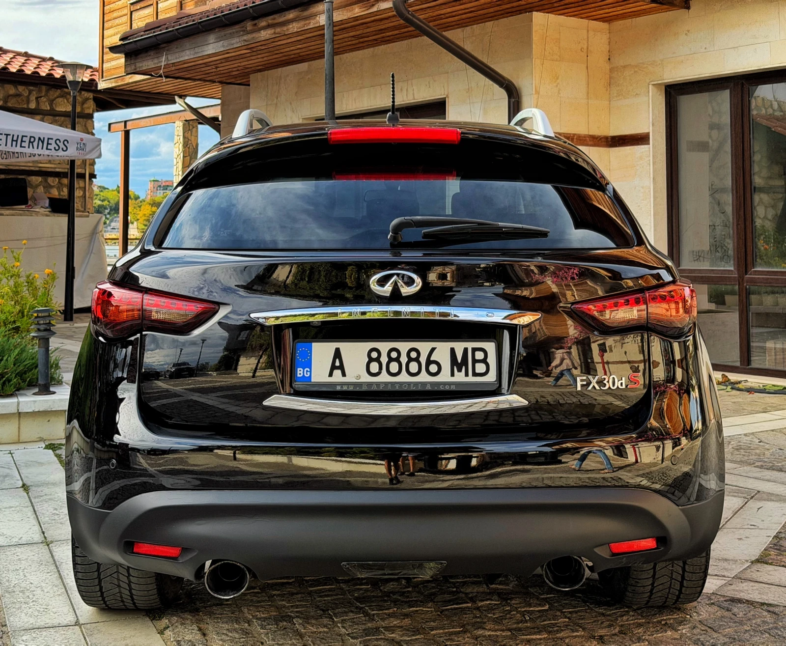 Infiniti Fx 30 d S * РЕАЛНИ КИЛОМЕТРИ* , снимка 6 - Автомобили и джипове - 56183823