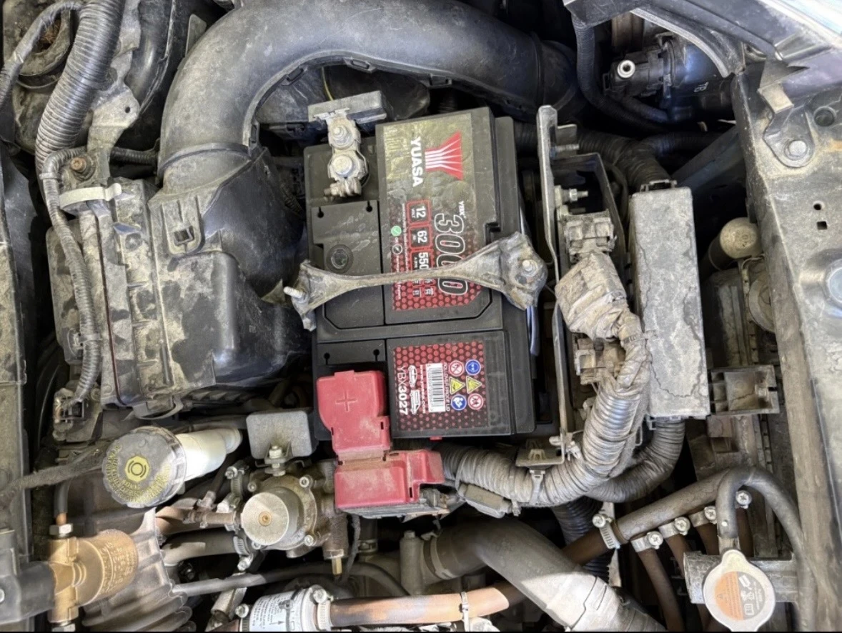 Nissan Juke, снимка 11 - Автомобили и джипове - 56636888