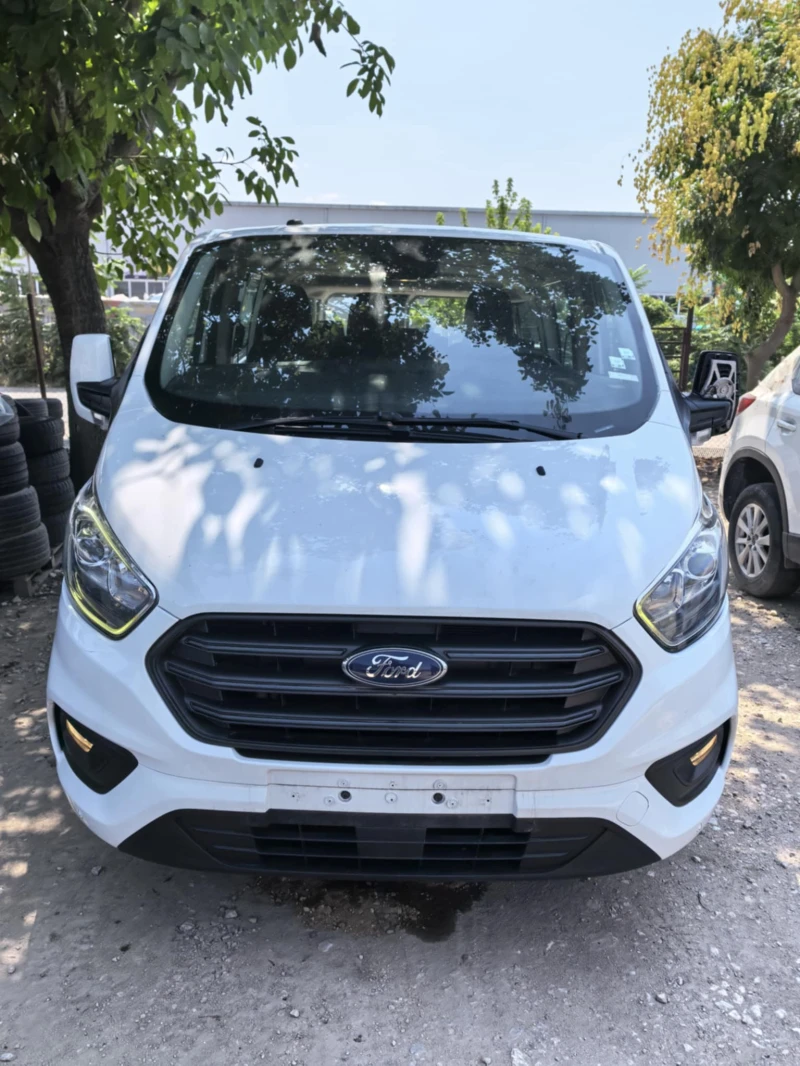 Ford Transit Custom 2.0tdci, снимка 2 - Бусове и автобуси - 51367798