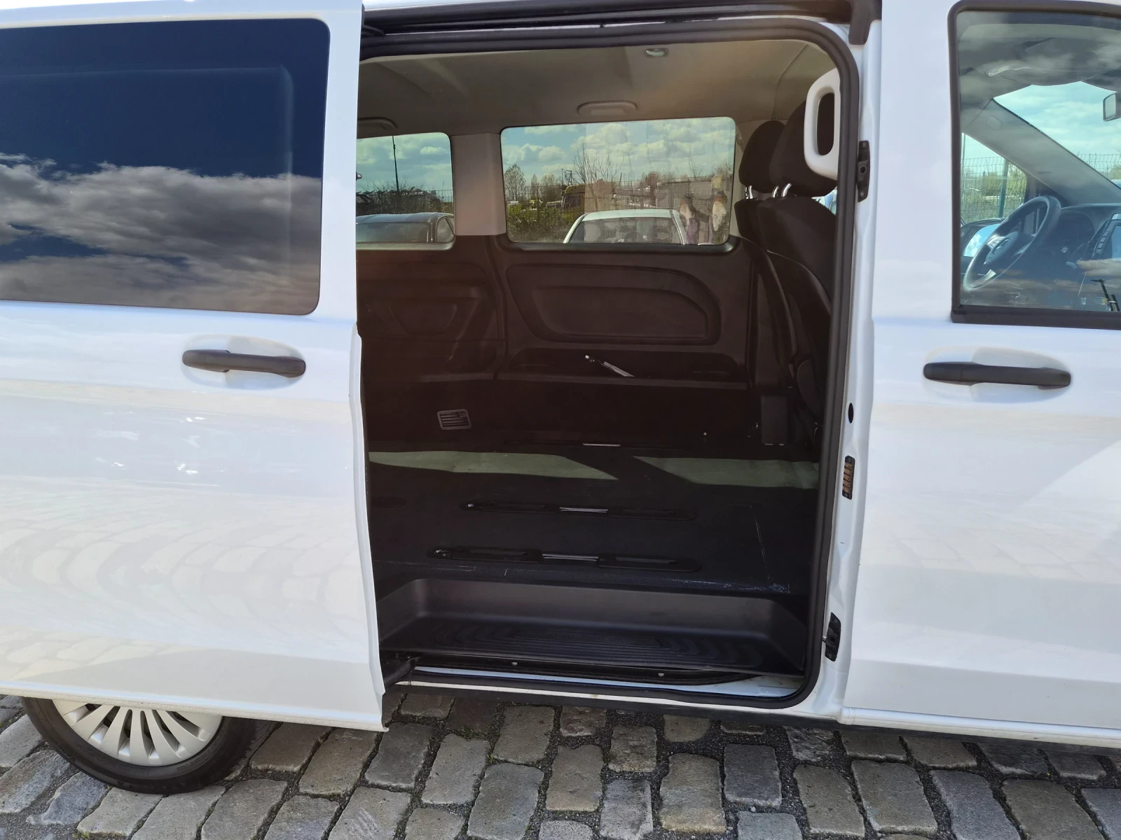 Mercedes-Benz Vito 2.0 D 136�� ��������� 2022 ������ ���� 6 | Mobile.bg � ����������� 15