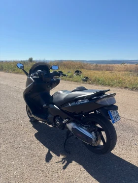     Yamaha T-max