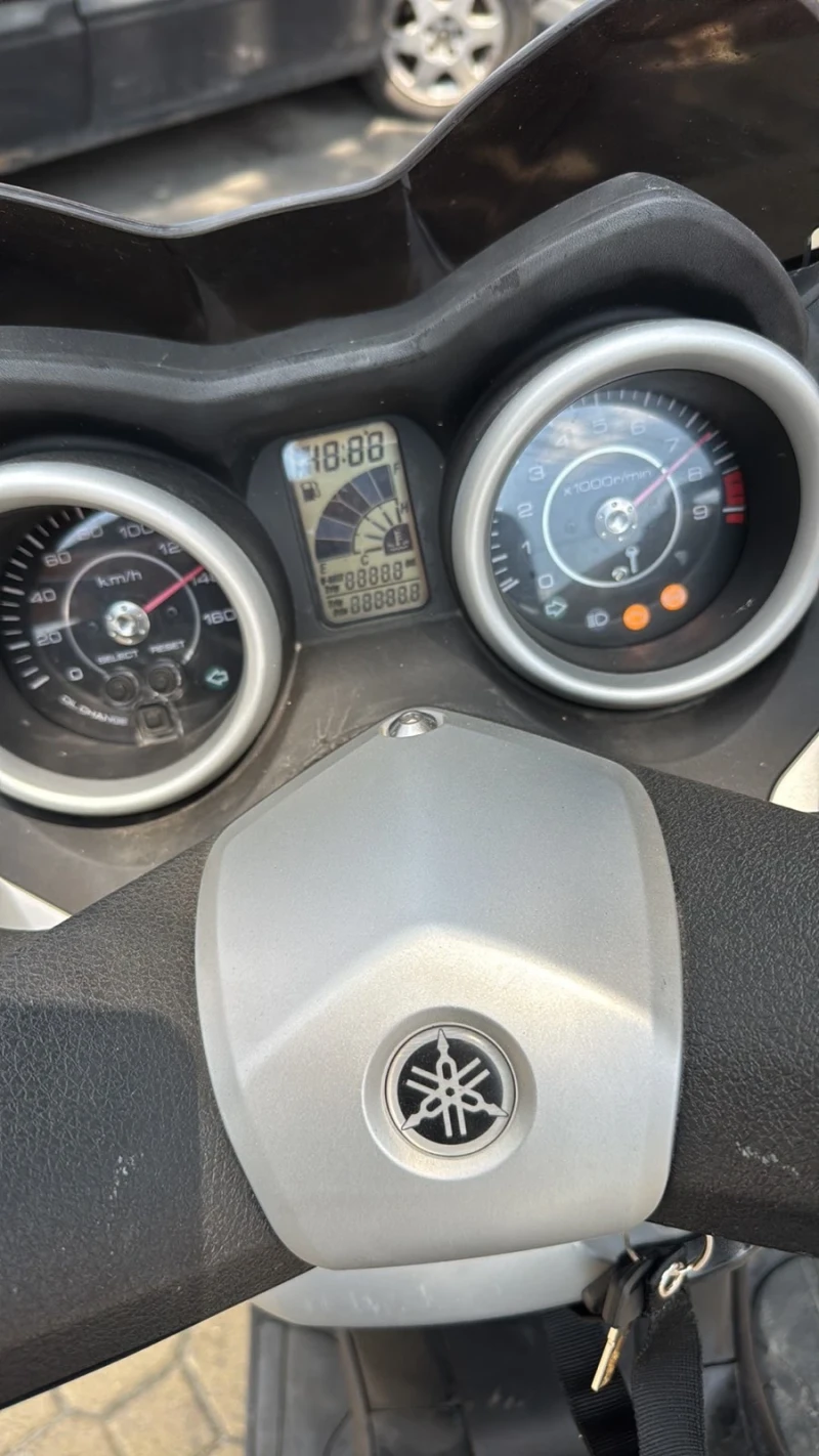 Yamaha X-max, снимка 3 - Мотоциклети и мототехника - 52419050