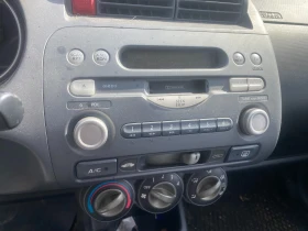 Honda Jazz 1.3i 57kw Italy, снимка 6
