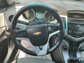 Chevrolet Cruze 1.8-142ks-ГАЗ-ПАРКТРОНИК, снимка 11