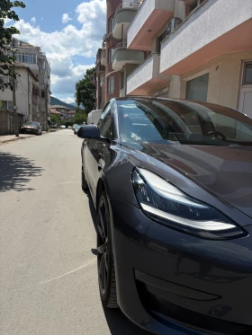 Tesla Model 3, снимка 3