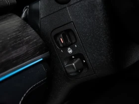 Mercedes-Benz GLE 450 4M* AMG-pk* Night-pk* Distr* HUD* Обдух* Масаж*  - 64900 лв. / 33182.84 € - 72084455 11