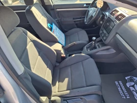 VW Golf 1, 6 i - 3900 € / 7627.74 лв. - 32925915 12