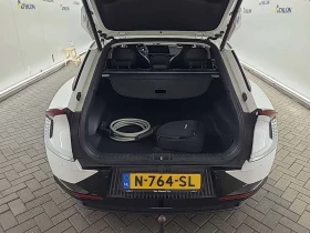 Kia EV6 PLUS 77.4KWh RWD/MERIDIAN/CAM/DISTRONIC/SOH100%, снимка 9