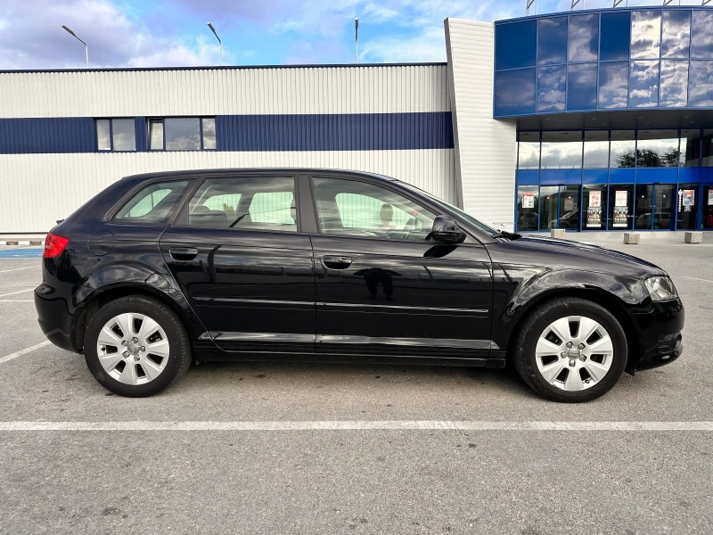 Audi A3 Sportback, снимка 6 - Автомобили и джипове - 47417814