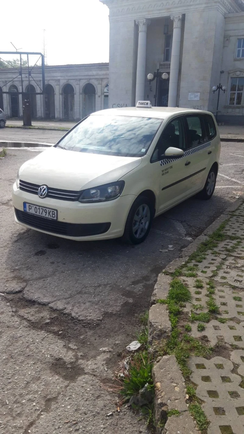 VW Touran TSI, снимка 1 - Автомобили и джипове - 47553811