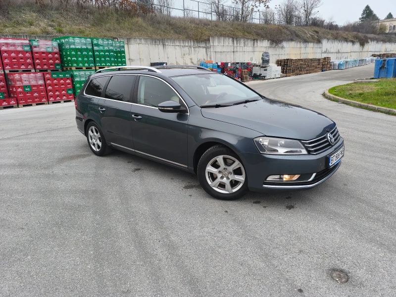 VW Passat 1.6 tdi, снимка 2 - Автомобили и джипове - 52633010