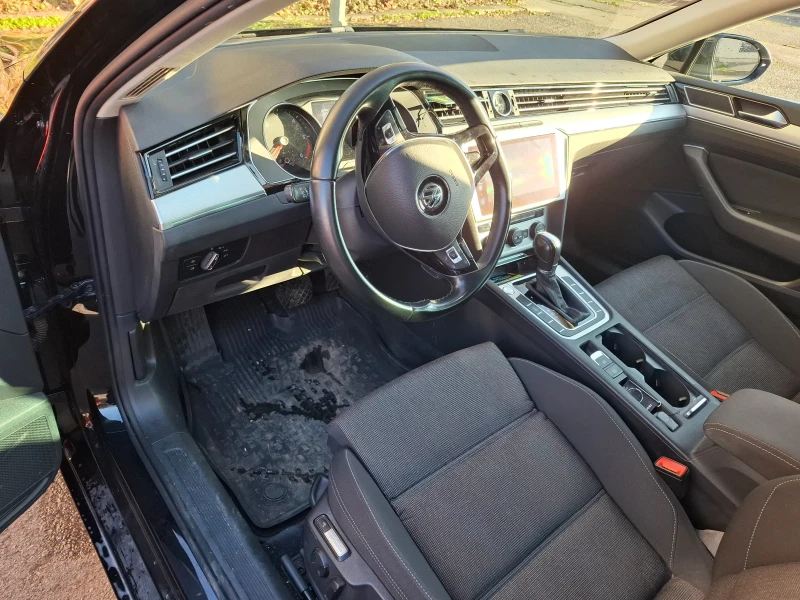 VW Passat 2.0TDI 190HP, снимка 7 - Автомобили и джипове - 52774817