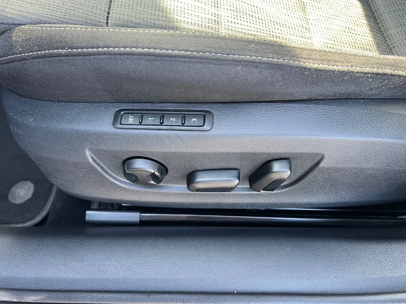 Skoda Superb, снимка 13 - Автомобили и джипове - 52825884