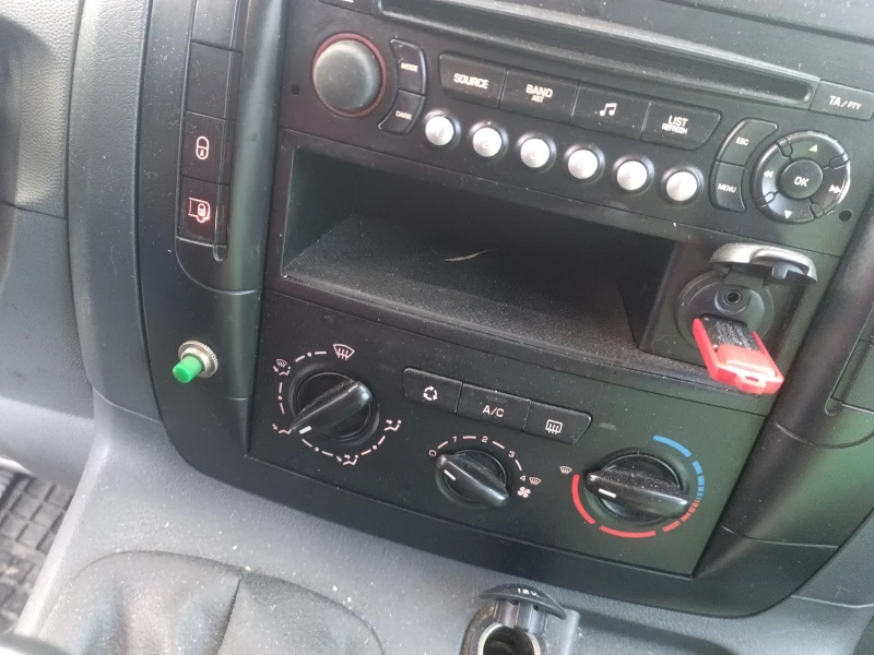 Citroen Jumpy 88кв120коня, снимка 7 - Автомобили и джипове - 52921530