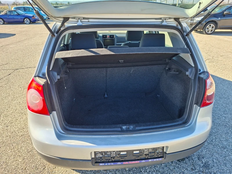 VW Golf 1, 6 i, снимка 13 - Автомобили и джипове - 52956527