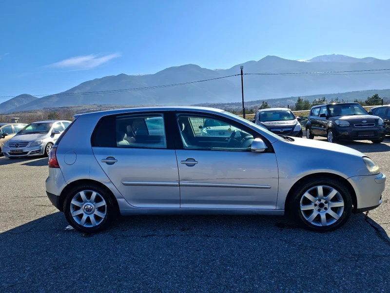 VW Golf 1, 6 i, снимка 4 - Автомобили и джипове - 52956527