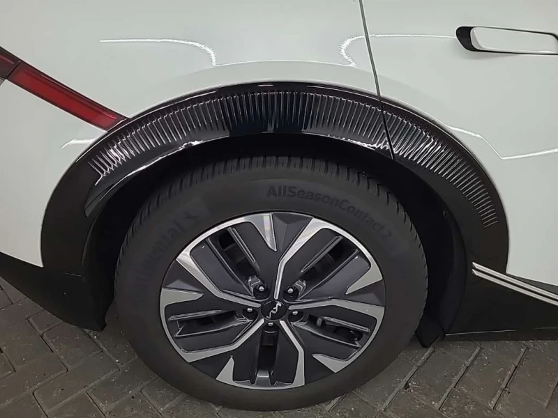 Kia EV6 PLUS 77.4KWh RWD/MERIDIAN/CAM/DISTRONIC/SOH100%, снимка 8 - Автомобили и джипове - 52966425