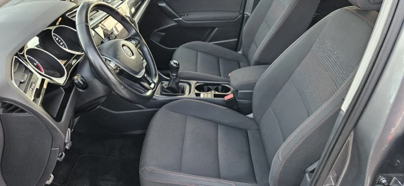 VW Touran 2.0TDI SOUND, снимка 8 - Автомобили и джипове - 52969043