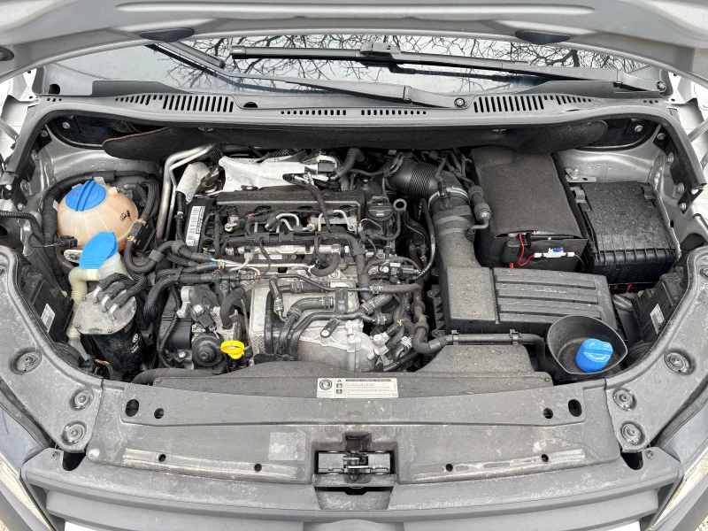 VW Caddy 2.0 TDI DSG, снимка 17 - Автомобили и джипове - 53283894