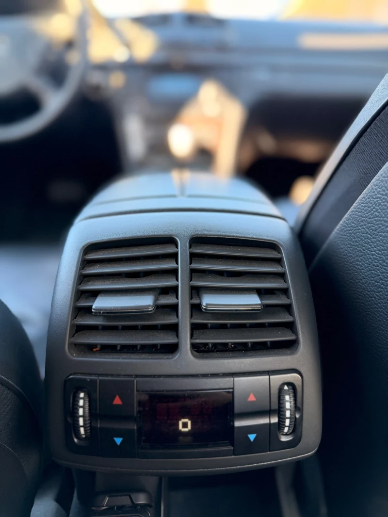 Mercedes-Benz E 320 Бензин 224 коня !!Топ!!, снимка 7 - Автомобили и джипове - 53469883