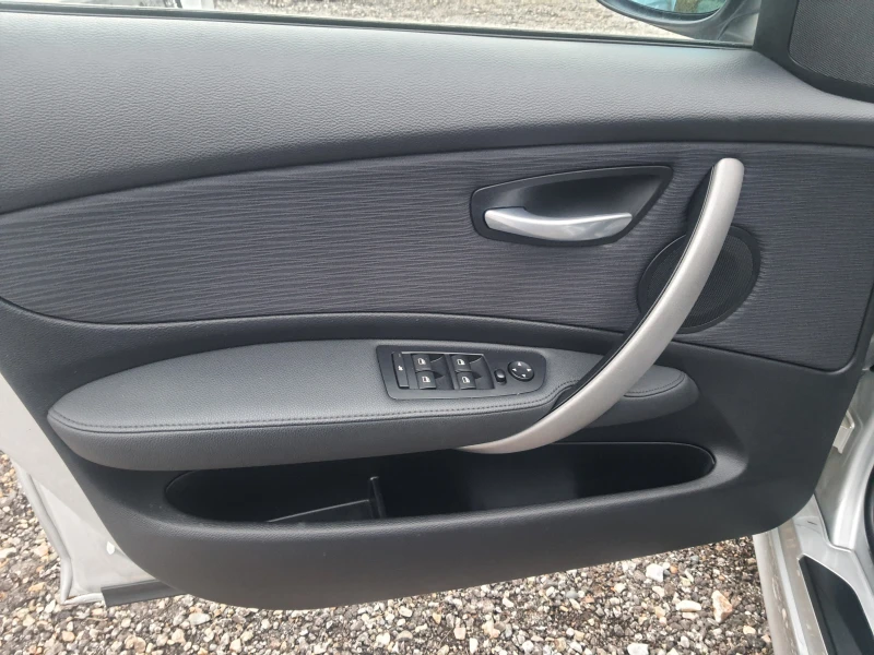 BMW 116 facelift, снимка 17 - Автомобили и джипове - 53480794