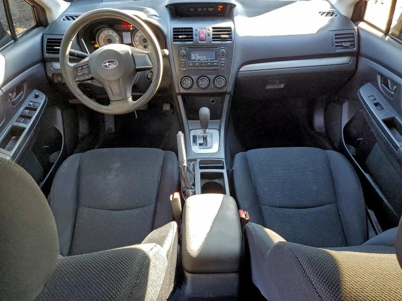 Subaru Impreza 2.0L 4 All wheel drive, снимка 10 - Автомобили и джипове - 53075915