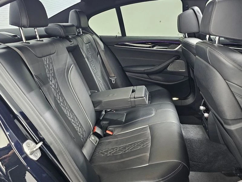 BMW 530 530i M Sport Package| 252к.с.| ВКЛ.ТЕХНОТЕСТ, снимка 10 - Автомобили и джипове - 55441725