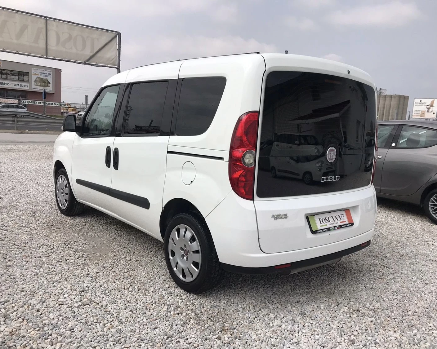 Fiat Doblo 1.4i* 120k.c.* EURO 5B* Лизинг - изображение 3