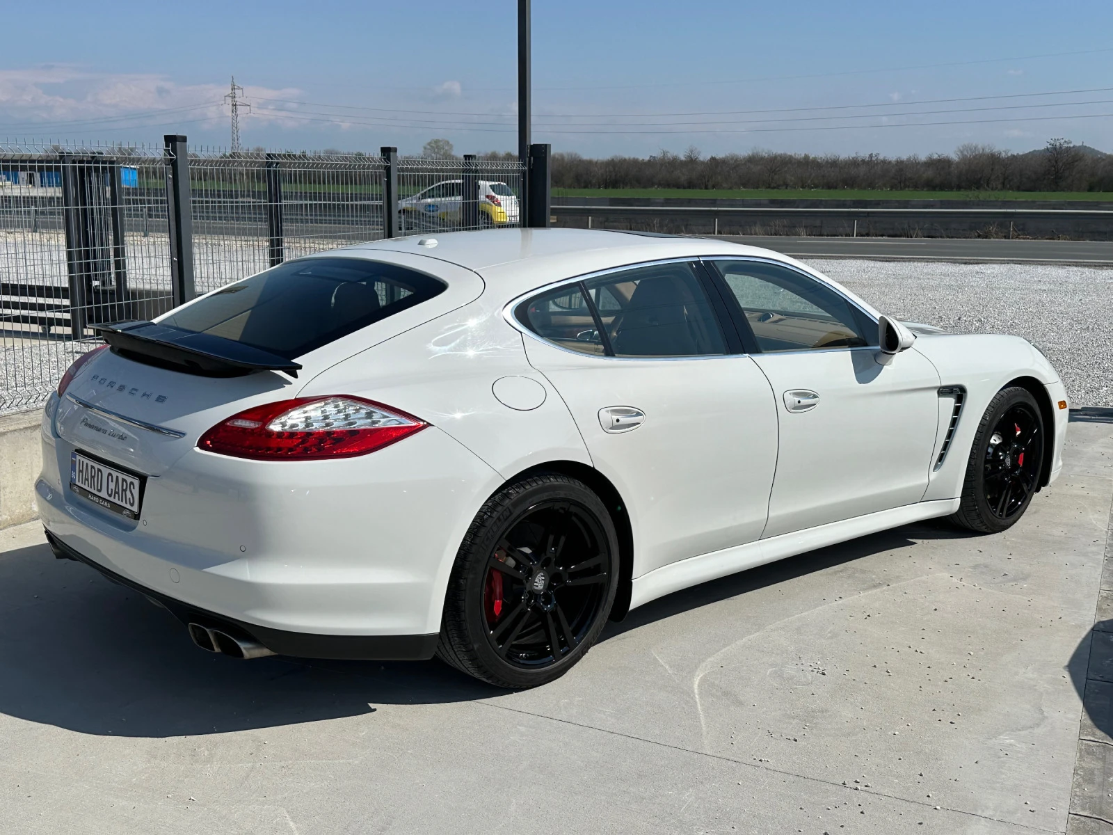 Porsche Panamera Turbo*PDK*Distronic*Bose* - изображение 4