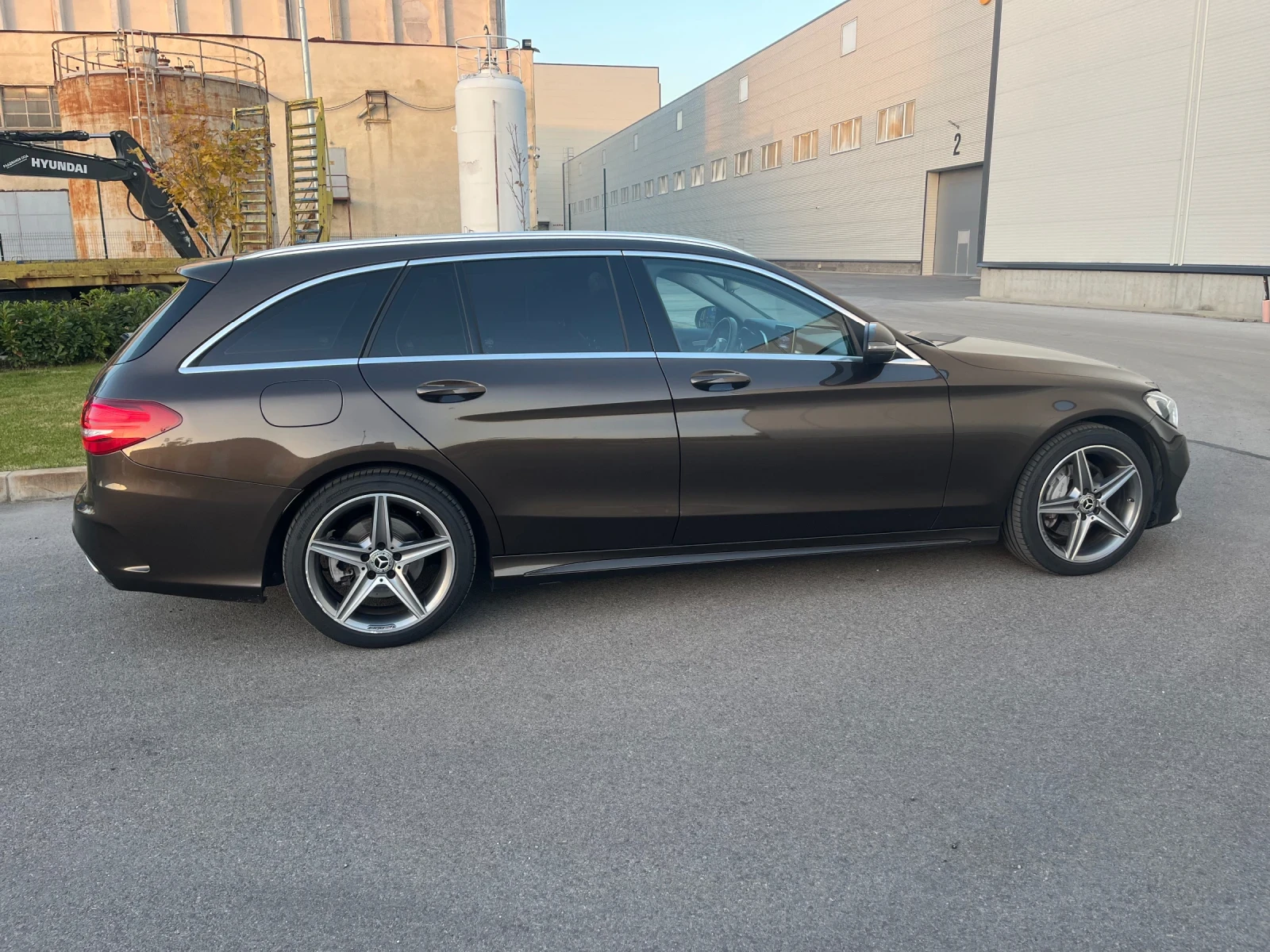 Mercedes-Benz C 220 AMG 9G tronic - изображение 6