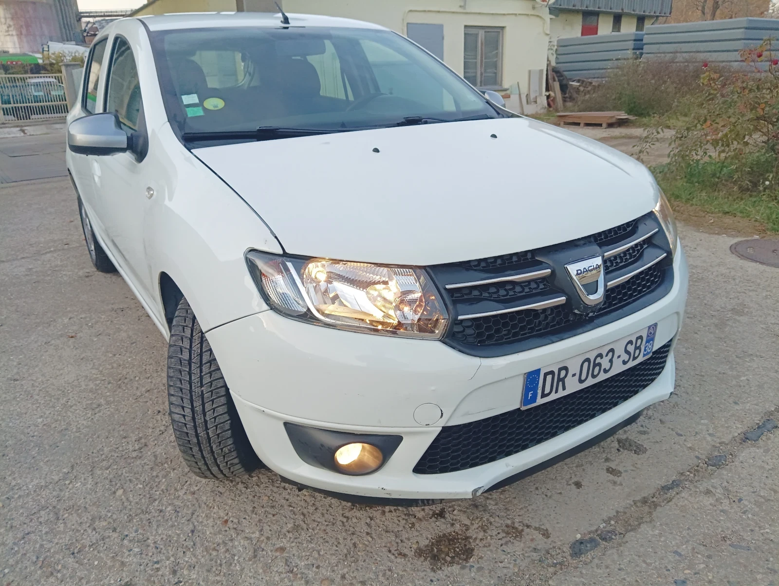 Dacia Sandero Спешно! - изображение 3