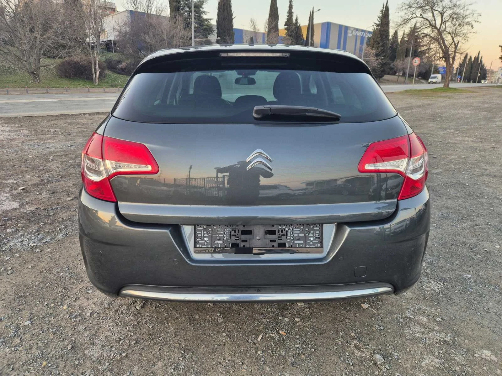 Citroen C4 1.6HDI 92кс - изображение 4