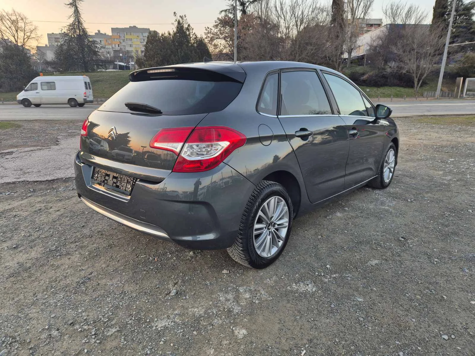 Citroen C4 1.6HDI 92кс - изображение 5