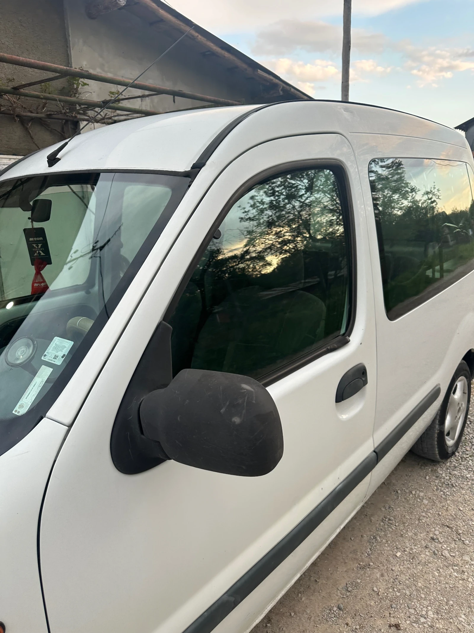 Renault Kangoo  - изображение 7