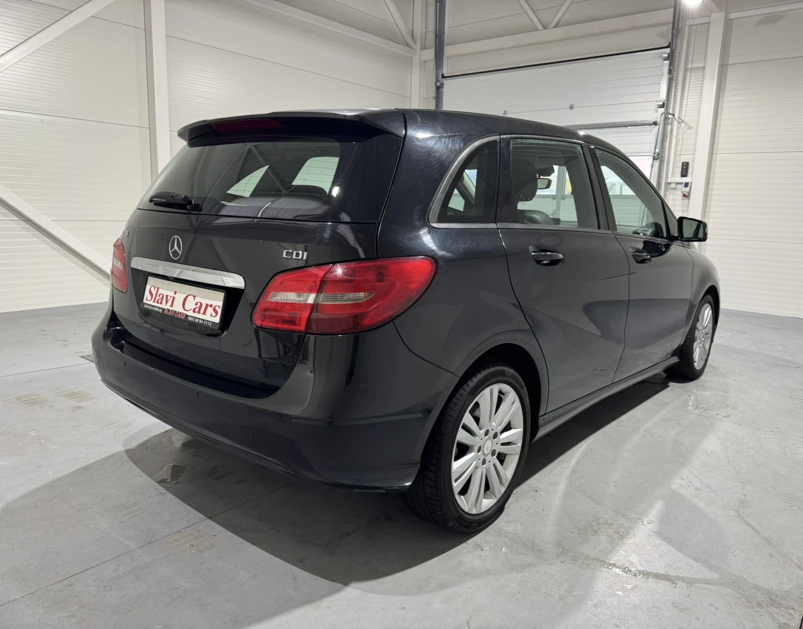 Mercedes-Benz B 180 АВТОМАТИК * КОЖА - изображение 4