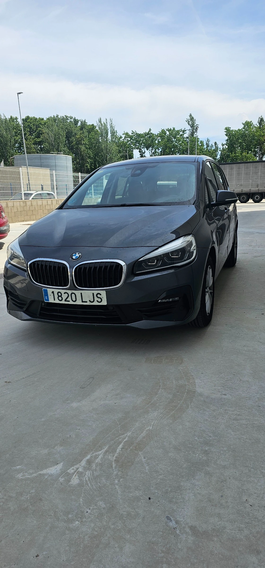 BMW 2 Active Tourer 216D - изображение 3