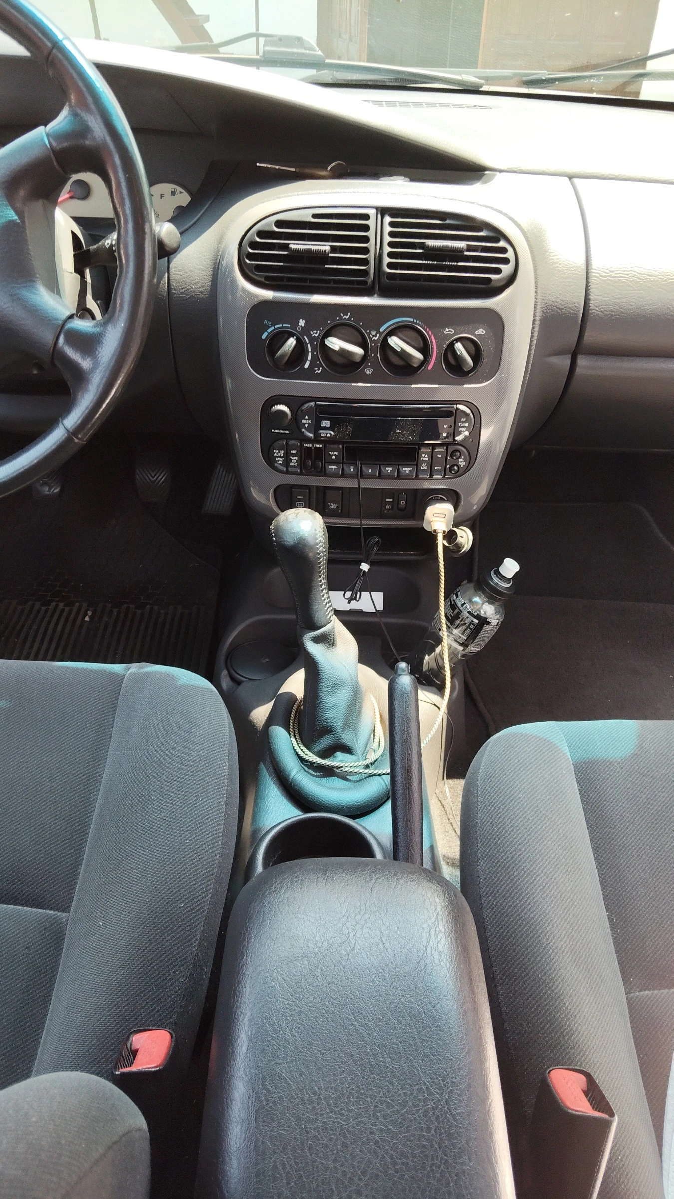 Chrysler Neon  - изображение 7