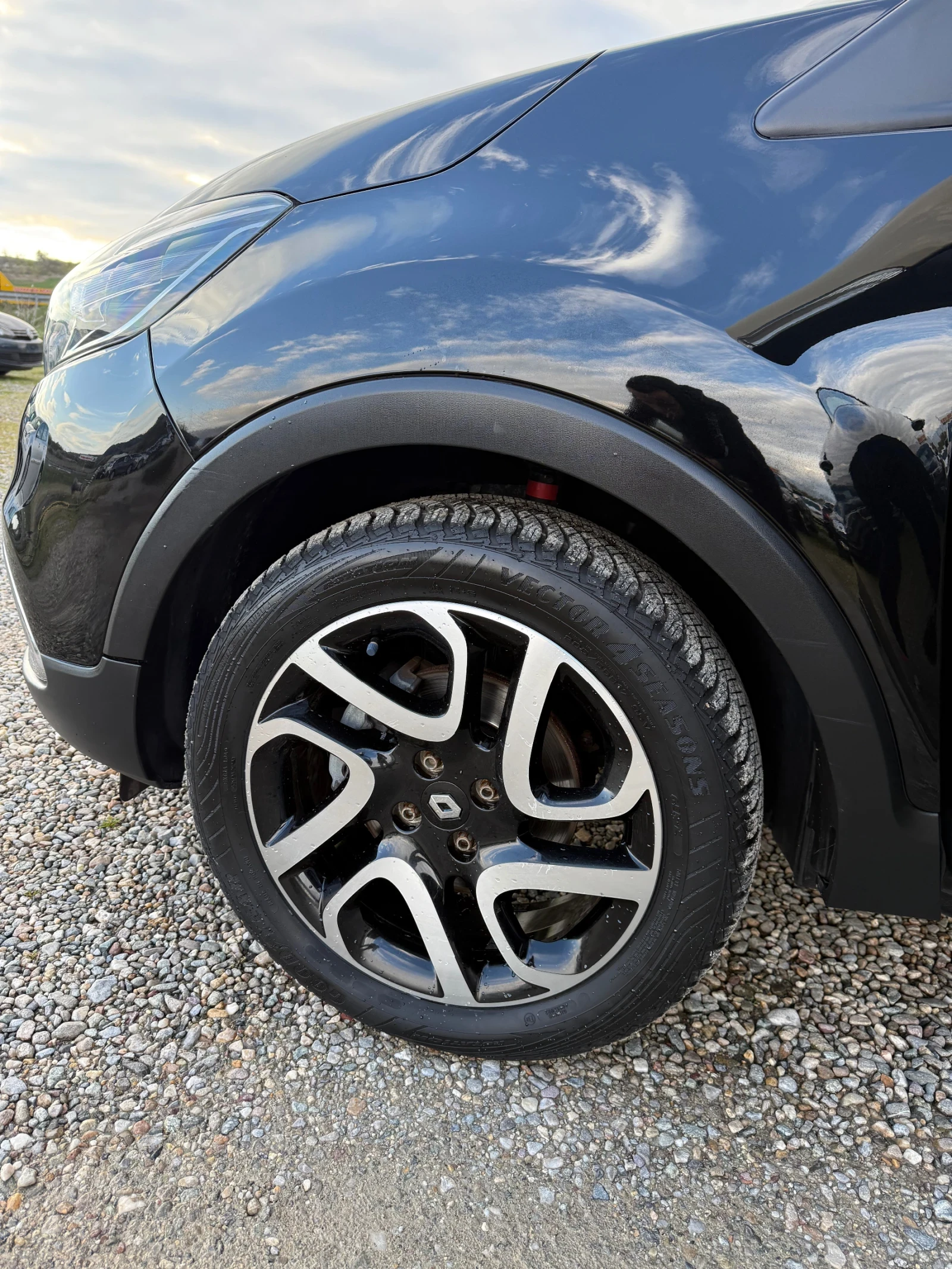 Renault Captur Renault Captur TOP EURO6 - изображение 7