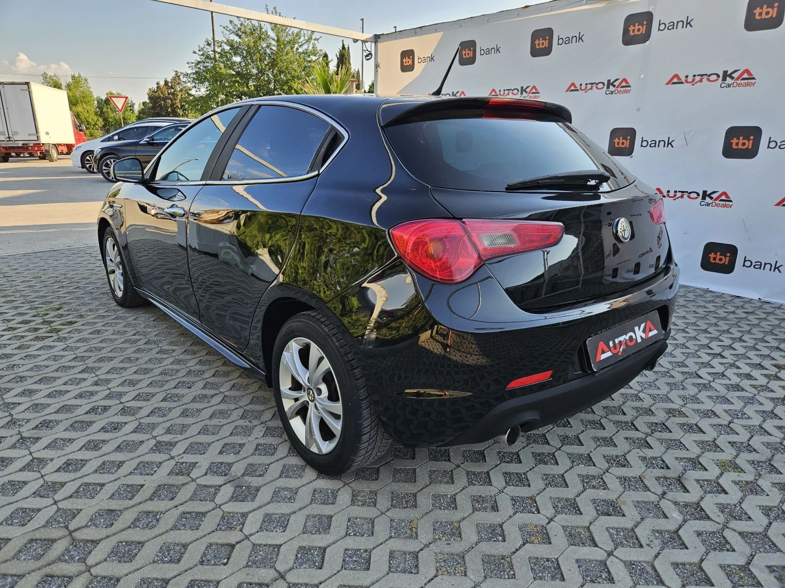Alfa Romeo Giulietta 2.0JTDM-170кс= АВТОМАТ= BOSE= АВТОПИЛОТ= КЛИМАТРОН - изображение 5