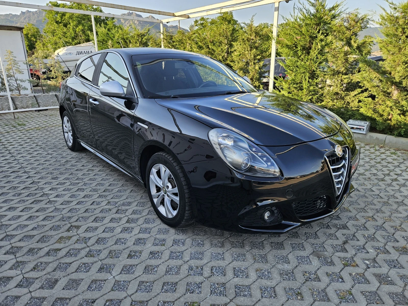 Alfa Romeo Giulietta 2.0JTDM-170кс= АВТОМАТ= BOSE= АВТОПИЛОТ= КЛИМАТРОН - изображение 2