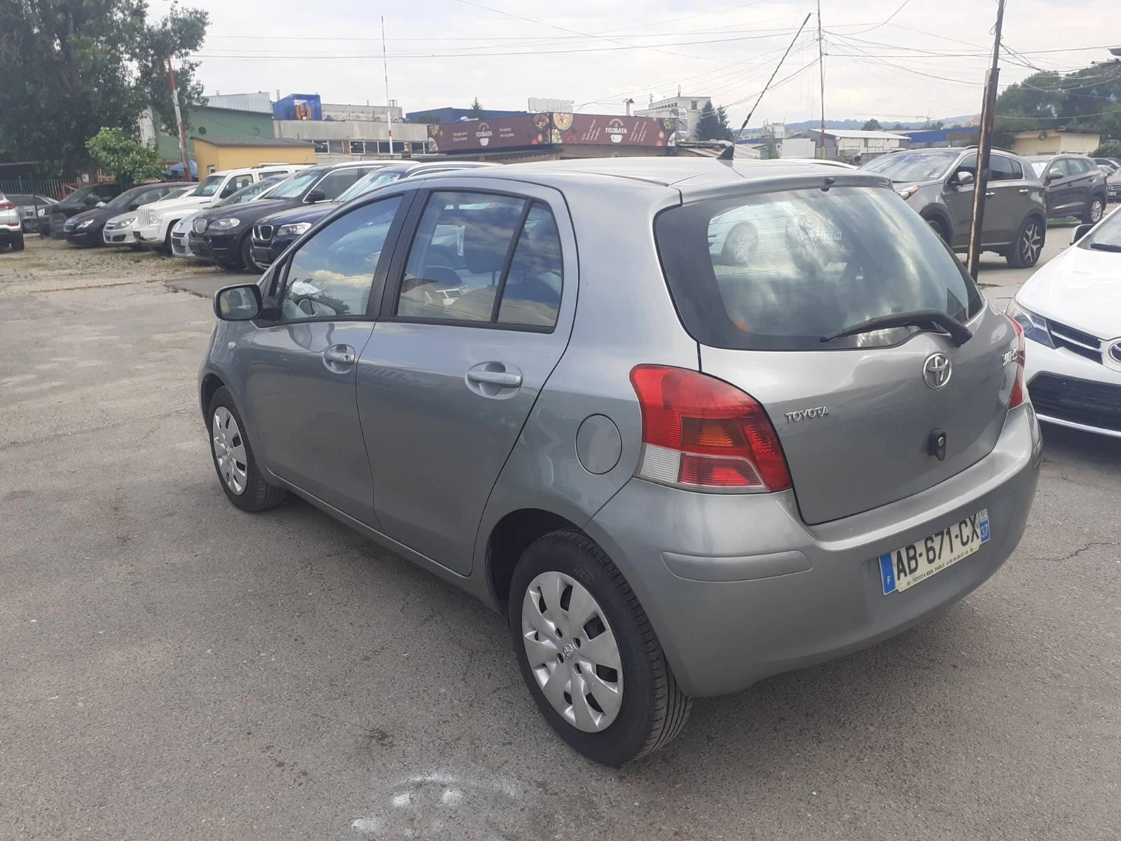 Toyota Yaris 1.33 VVT-I FACELIFT 6 CK              - изображение 4