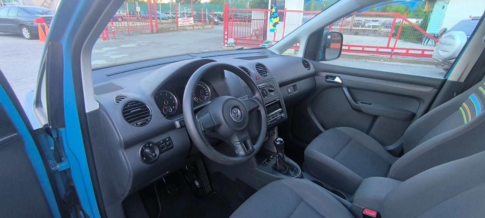 VW Caddy 1.2-105кс-газ.инж. - изображение 9